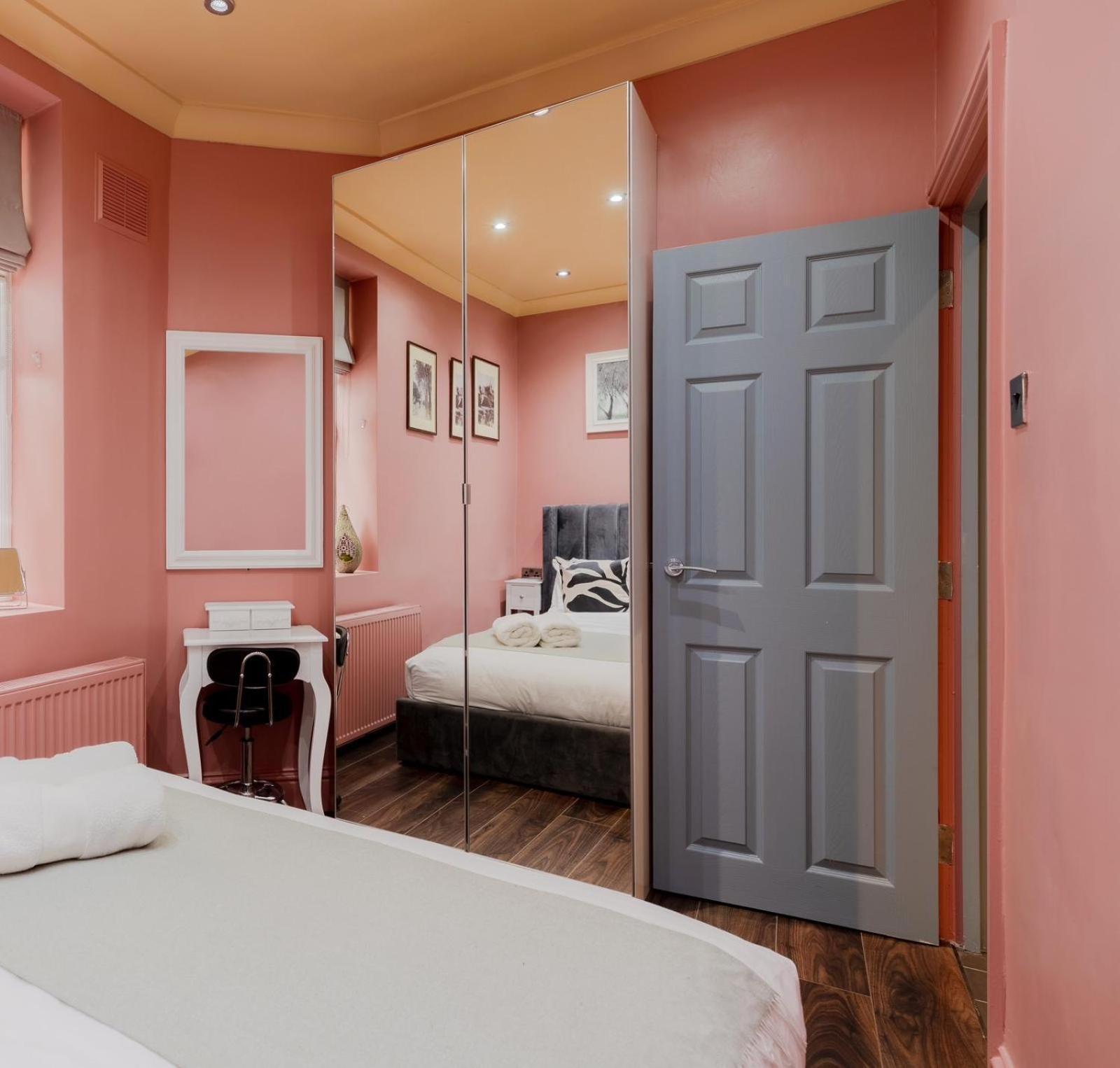 Stylish 2 Bedrooms Flat Sleeps 6 & Garden London Zone 2 Cls Central Exteriér fotografie